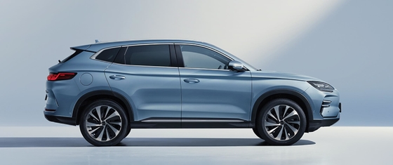 BYD 송 플러스 EV 2023 챔피언 버전은 605KM의 내구성을 가지고 있습니다.