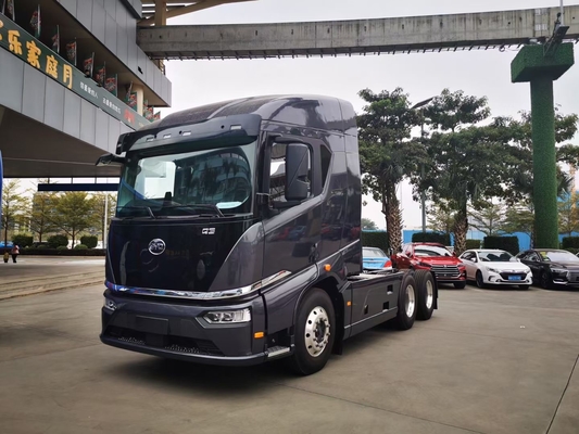 뜨거운 판매 282 킬로와트 / 시간 전력, BYD 6x4 순수 전기 트랙터 도크에 전용