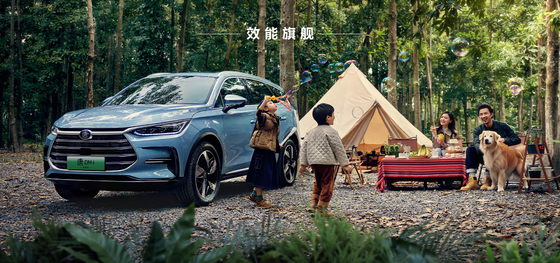 성능 기준: 121km 범위의 하이브리드 전력, 고급 전륜 구동 BYD SUV Tang DMI