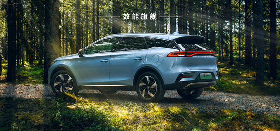 성능 기준: 121km 범위의 하이브리드 전력, 고급 전륜 구동 BYD SUV Tang DMI